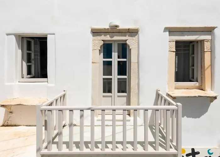 Mary's Naousa (Paros)